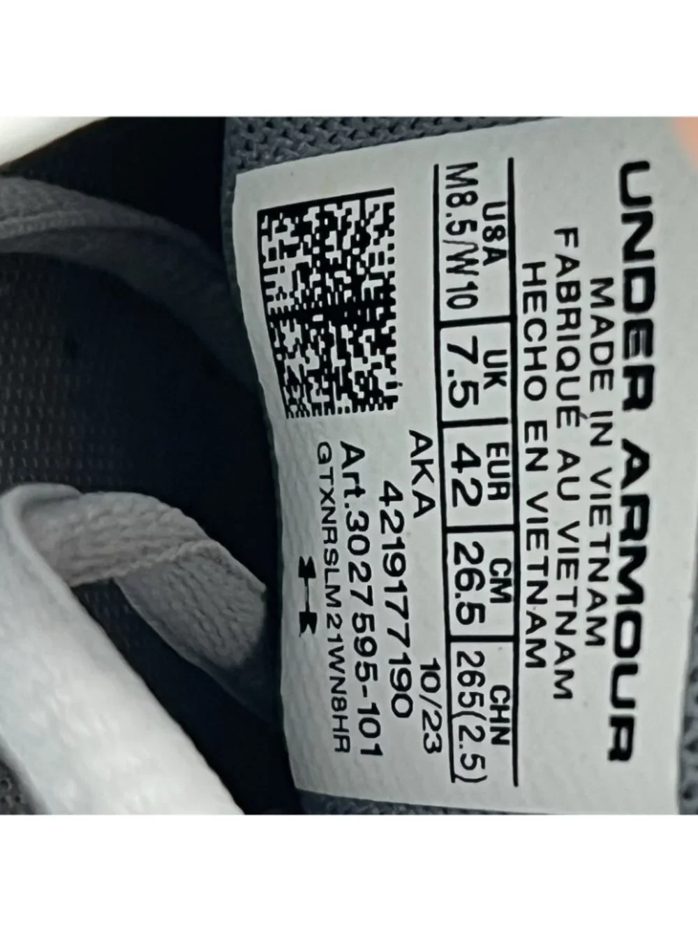 Under Armour Apparition Men Size 8.5 Shoes Metallic Silver 3027595-101